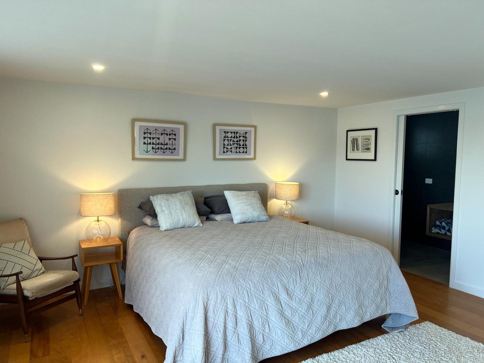 Arohanui Waterfront Villa Auckland